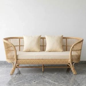Natural rattan 3 seater sofa daybed for hotel lobby and resort living room